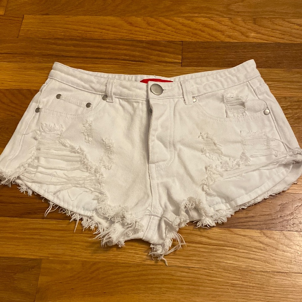 Signature jean shorts